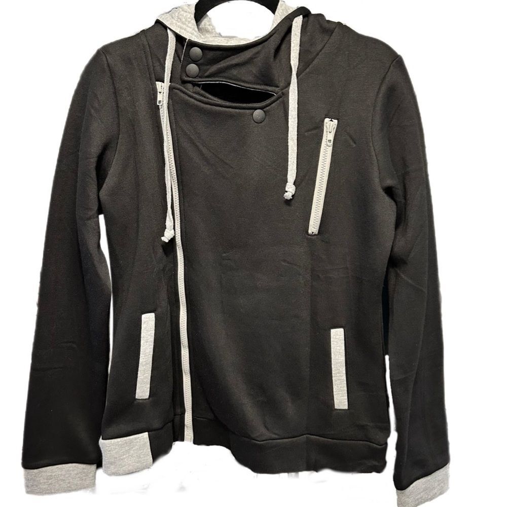 NWT - DJT Fashion Size Medium Black Lightweight Zip-up Sweater